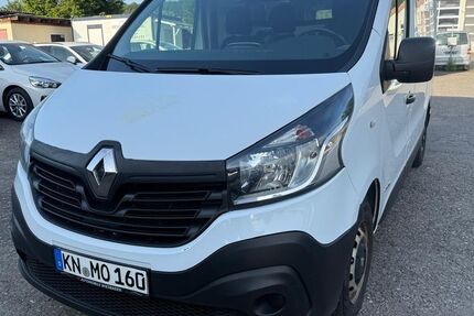 Renault Trafic 286.000 km 3.999 &euro; Tuttlingen 78532