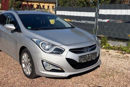 Hyundai i40 116.000 km 5.900 &euro; Chemnitz 09114