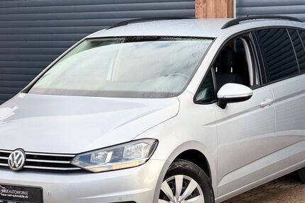 VW Touran 231.000 km 8.999 &euro; Saarlouis-Lisdorf 66740