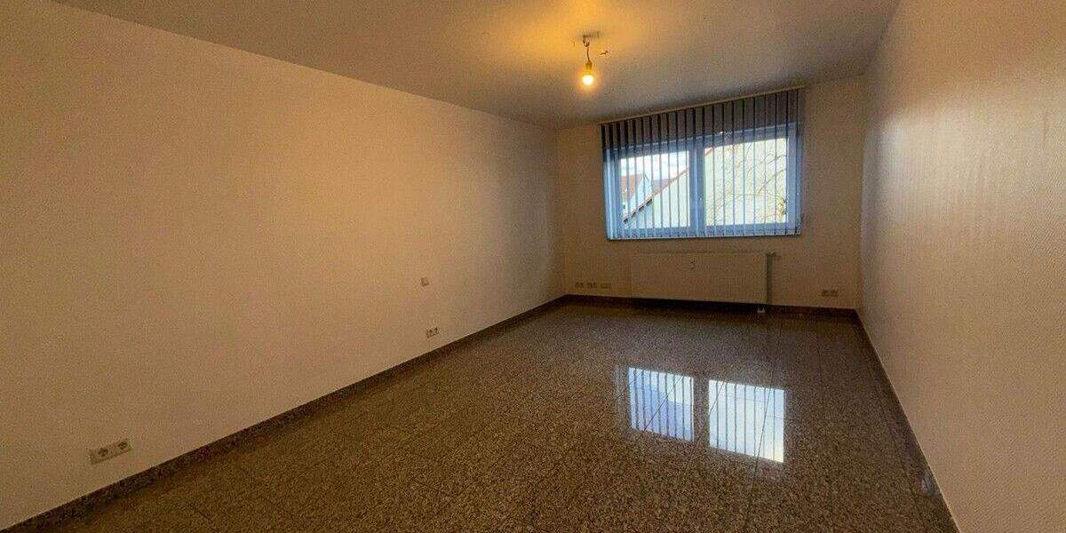 Etagenwohnung Speyer West - 4 Zimmer, 146 m&sup2;, 1.600&euro; | Angebot:24850611