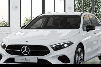 Mercedes-Benz A 200 9.900 km 39.490 &euro; Düsseldorf 40470