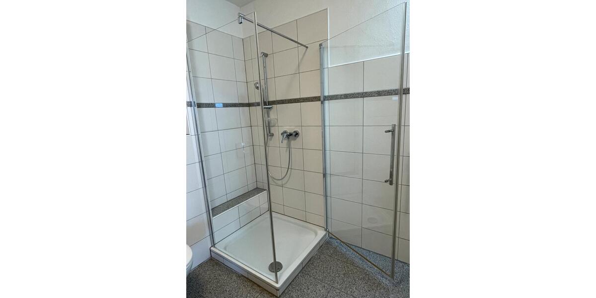 Etagenwohnung Blomberg - 3 Zimmer, 90 m&sup2;, 700&euro; | Angebot:26396526