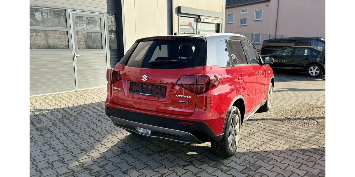 Suzuki Vitara 1.4 Hybrid 4x2 / Automatik / Kamera 35.000 km 21.490 &euro; Mönchengladbach 41066
