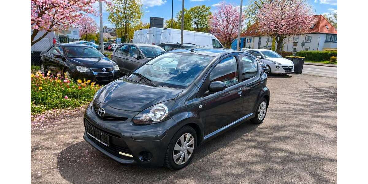 Toyota Aygo 78.935 km 5.900 &euro; Zirndorf 90513
