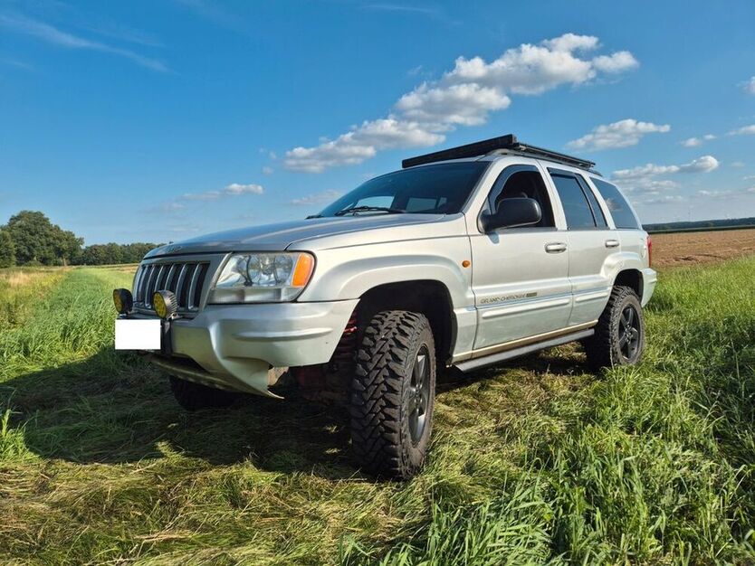 Grand Cherokee