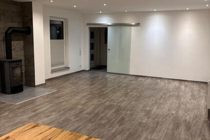 Schöne, helle 2 ZKB Wohnung zu vermieten 2 zimmer