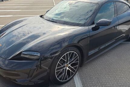 Porsche Taycan 1.500 km 86.999 &euro; Bielefeld 33609