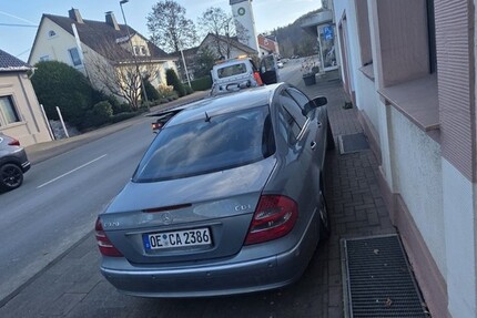 Mercedes-Benz Mercedes E 320 269.000 km 4.899 € Lennestadt 57368