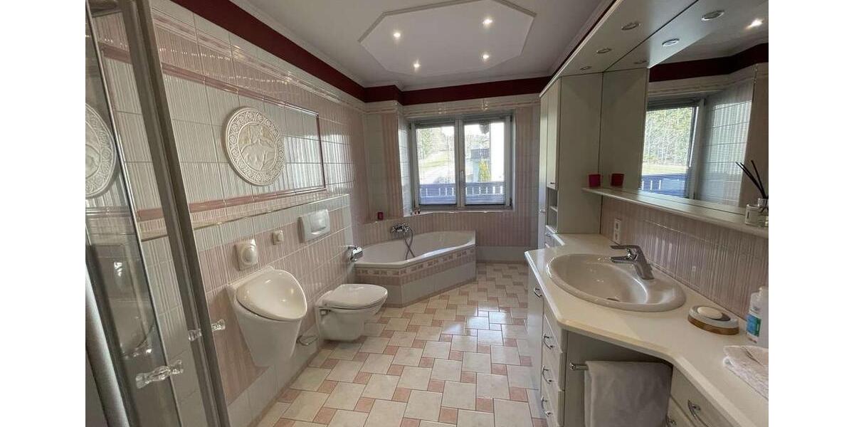 Mehrfamilienhaus, Wohnhaus Regen - 19 Zimmer, 557 m&sup2;, 785.000&euro; | Angebot:26413258