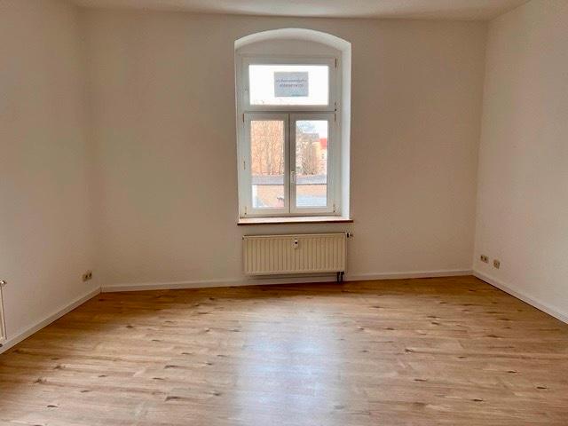Etagenwohnung Plauen - 3 Zimmer, 75 m&sup2;, 100.000&euro; | Angebot:27083986