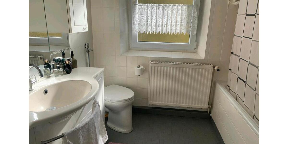 Reihenhaus Selb - 9 Zimmer, 210.000&euro; | Angebot:22737126