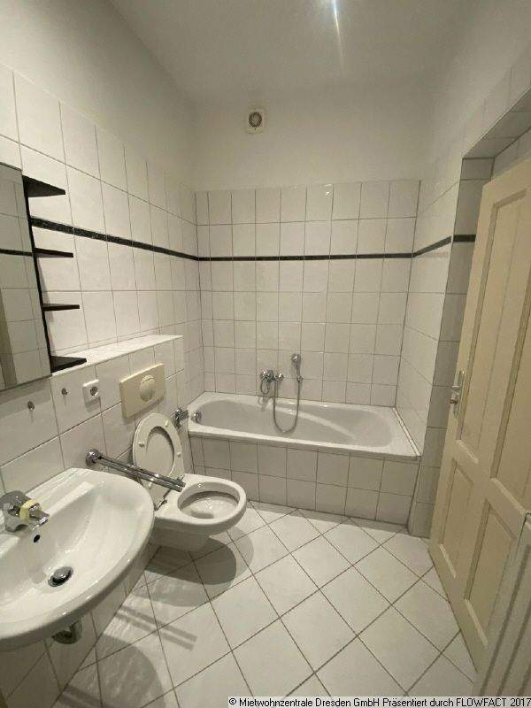 Super 2-Zimmer-Wohnung mit Lift! zimmer