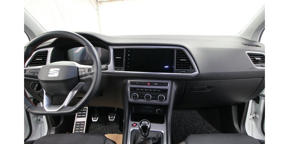 Seat Ateca 1.5 TSI FR NAVI+KAMERA+LED+ACC 67.258 km 23.900 &euro; Hagenow 19230