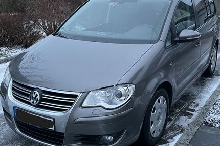 VW Touran 186.000 km 8.000 &euro; Ochsenhausen 88416