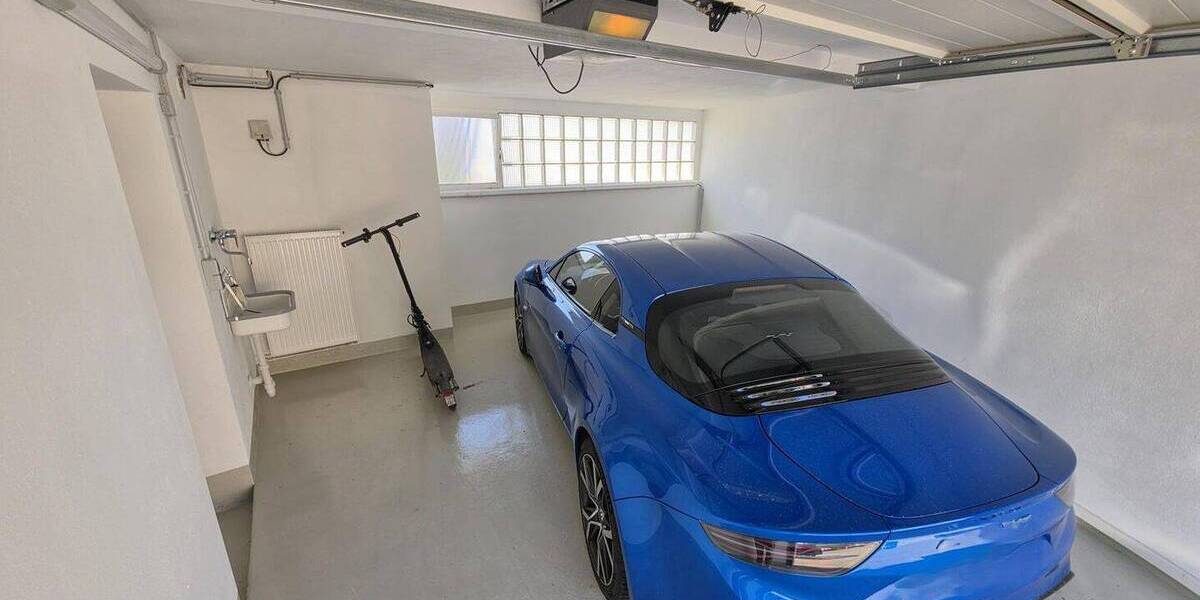 Bungalow Pforzheim Nordstadt - 6 Zimmer, 171 m&sup2;, 2.200&euro; | Angebot:26277512