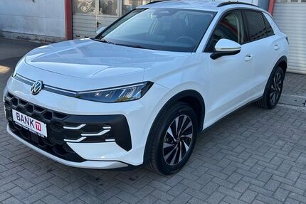 VW T-Roc 4.785 km 27.990 &euro; Breitenworbis 37339