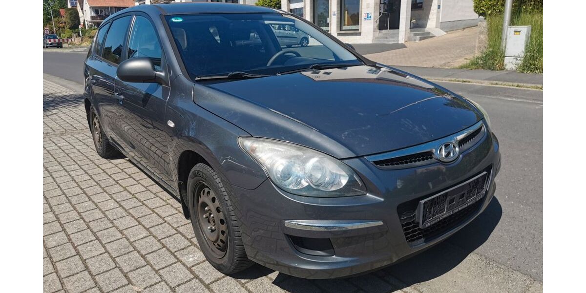 Hyundai i30 205.000 km 1.490 &euro; Niederwerrn 97464