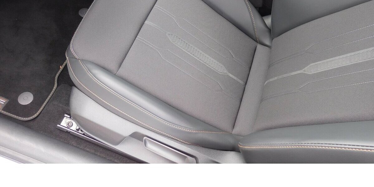 Cupra Formentor 1.5 TSI BMT Klima LED Alu Navi 15.600 km 22.990 € Vordorf 38533