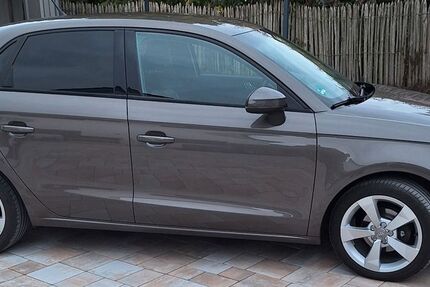 Audi A1 152.800 km 9.800 &euro; Brunnen 86564
