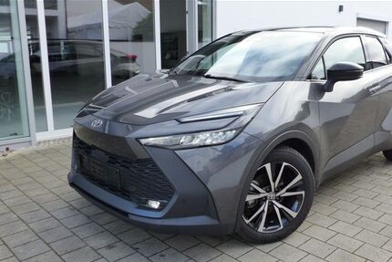 Toyota C-HR 19.630 km 26.800 &euro; Bad Gögging 93333