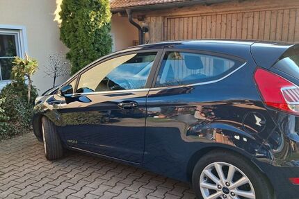 Ford Fiesta 14.526 km 7.750 &euro; Rott am Inn 83543