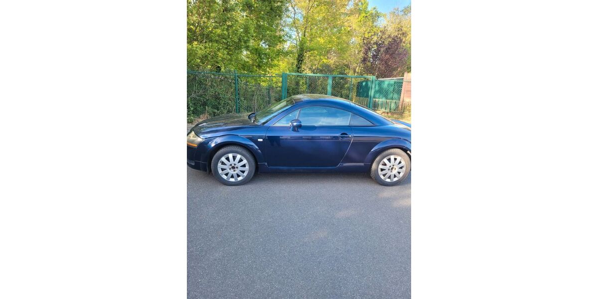 Audi TT 288.000 km 2.790 &euro; Rüsselsheim 65428