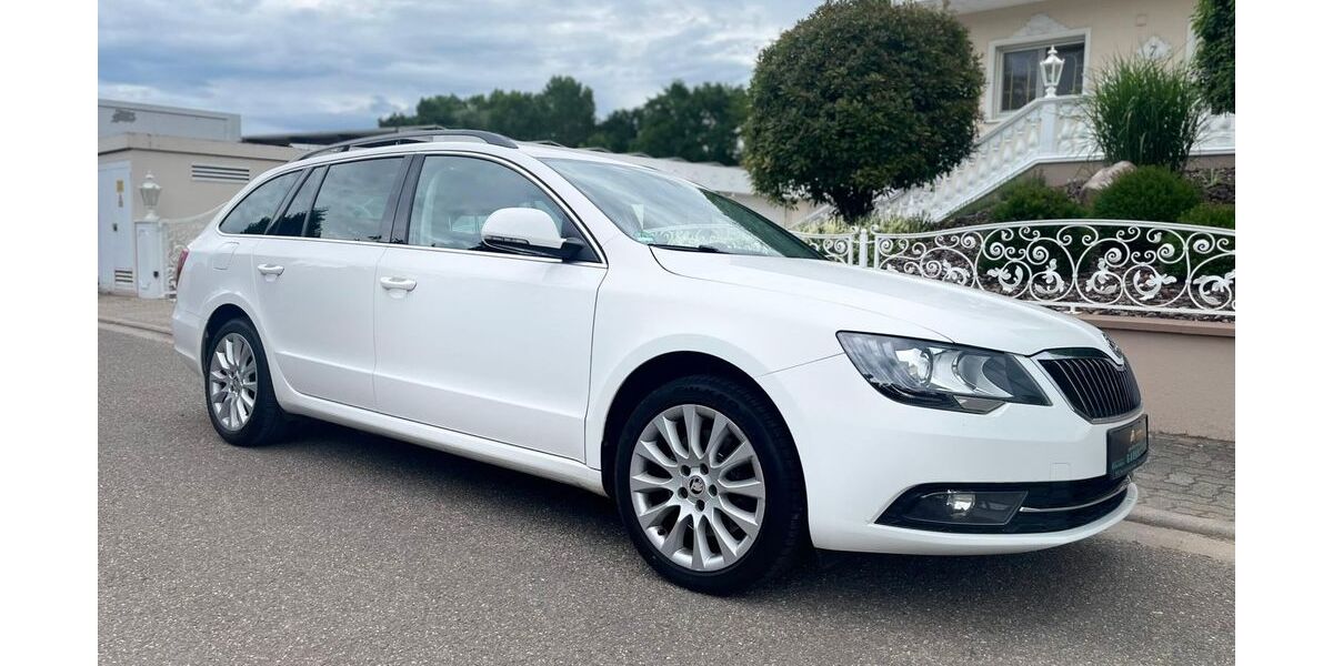 Skoda Superb 213.000 km 4.800 &euro; Hördt 76771