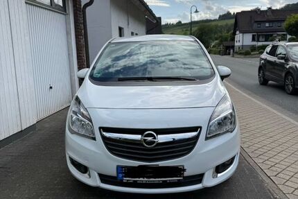 Opel Meriva 73.000 km 7.000 &euro; Finnentrop 57413