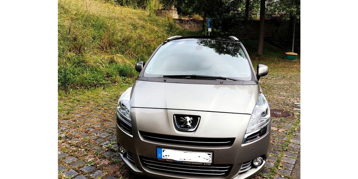Peugeot 5008 152.500 km 6.100 &euro; Querfurt 06268