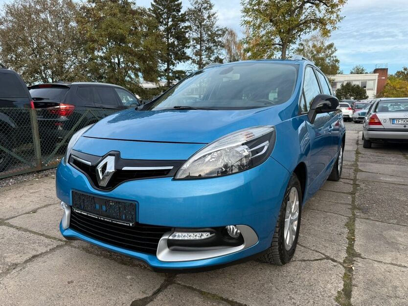 Renault Scenic 99.000 km 6.900 € Berlin 12277