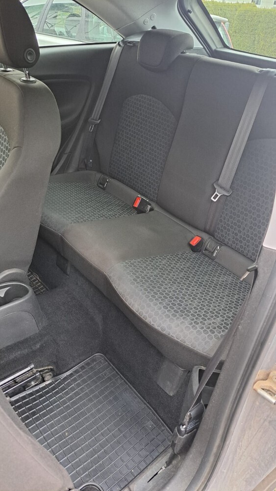 Corsa E