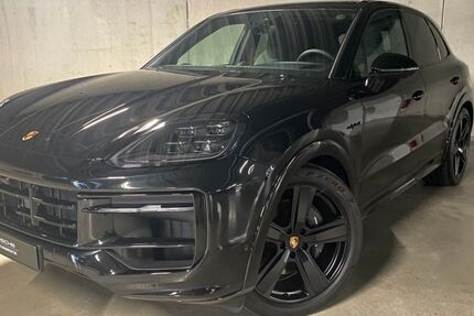 Porsche Cayenne 9.900 km 129.490 € Plattling 94447