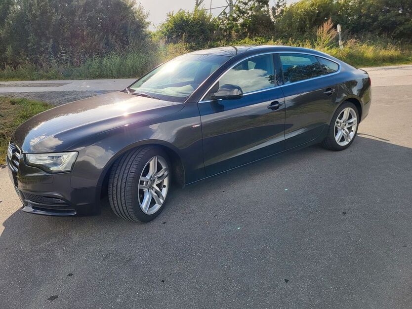Audi A5 225.500 km 13.100 € Horstedt 25860
