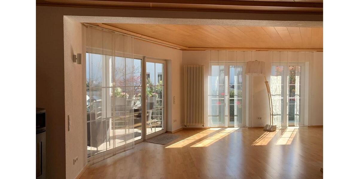 Erdgeschoßwohnung Eppelheim - 4 Zimmer, 115 m&sup2;, 1.300&euro; | Angebot:26023487