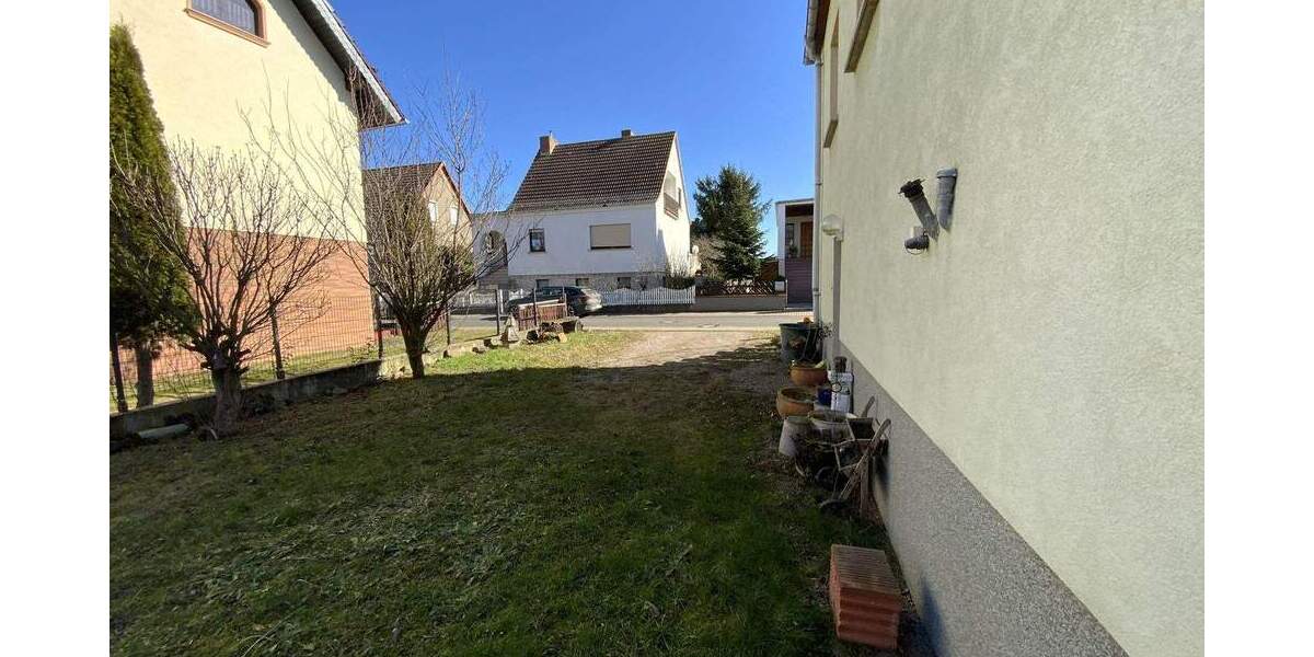 Einfamilienhaus An der Schmücke Heldrungen - 6 Zimmer, 110 m&sup2;, 135.000&euro; | Angebot:25815344