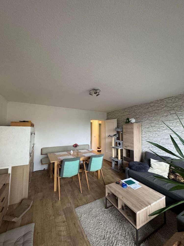 Wohnung zum Mieten in Duisburg 480 € 77 m²
