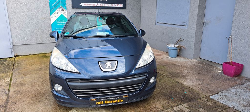 Peugeot 207 116.000 km 5.400 € Oberhausen-Rheinhausen 68794