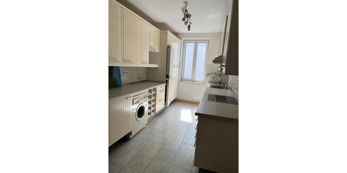 Etagenwohnung Friedrichshafen - 5 Zimmer, 114 m&sup2;, 439.000&euro; | Angebot:26300106