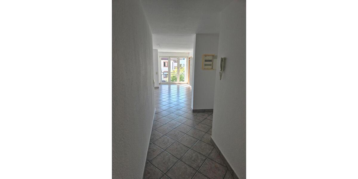 Etagenwohnung Schopfheim - 3 Zimmer, 80 m&sup2;, 269.000&euro; | Angebot:26692581