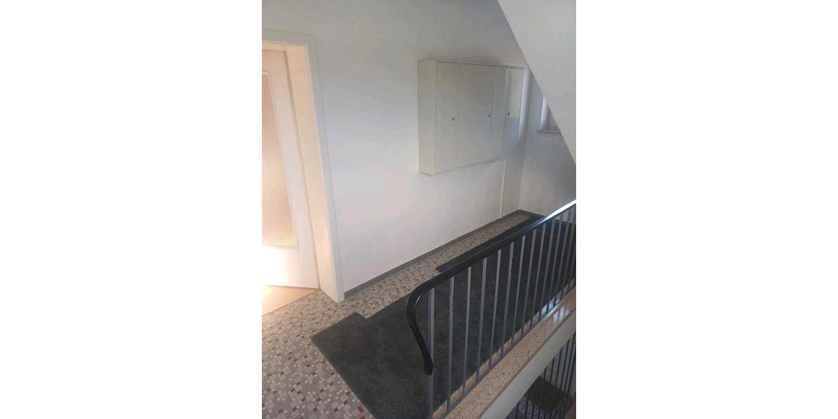 Etagenwohnung Wehringen - 3 Zimmer, 72 m&sup2;, 720&euro; | Angebot:24649715