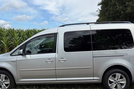 VW Caddy Maxi 136.000 km 19.500 &euro; Stade 21684