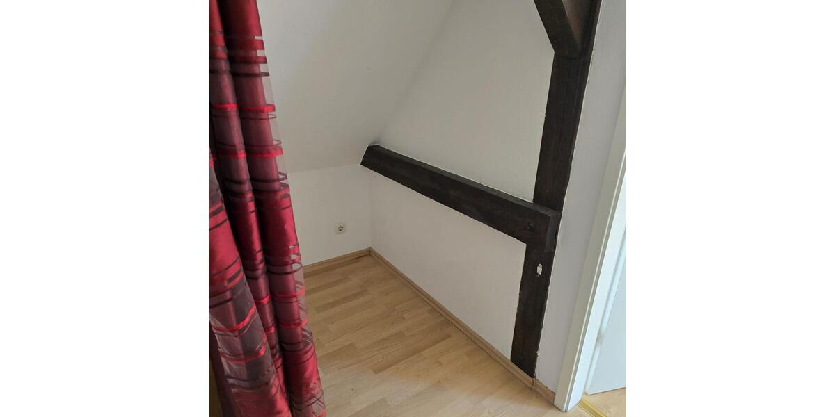 Dachgeschoßwohnung Bergen auf Rügen - 2 Zimmer, 64 m&sup2;, 450&euro; | Angebot:26382485