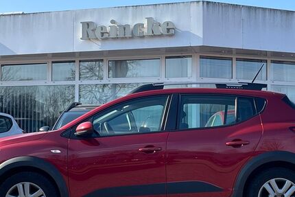 Dacia Sandero 33.885 km 14.890 &euro; Neubrandenburg 17036