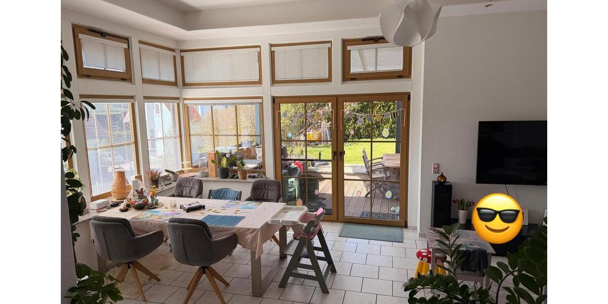 Einfamilienhaus Hohenroth - 8 Zimmer, 190 m&sup2;, 1.450&euro; | Angebot:26320939