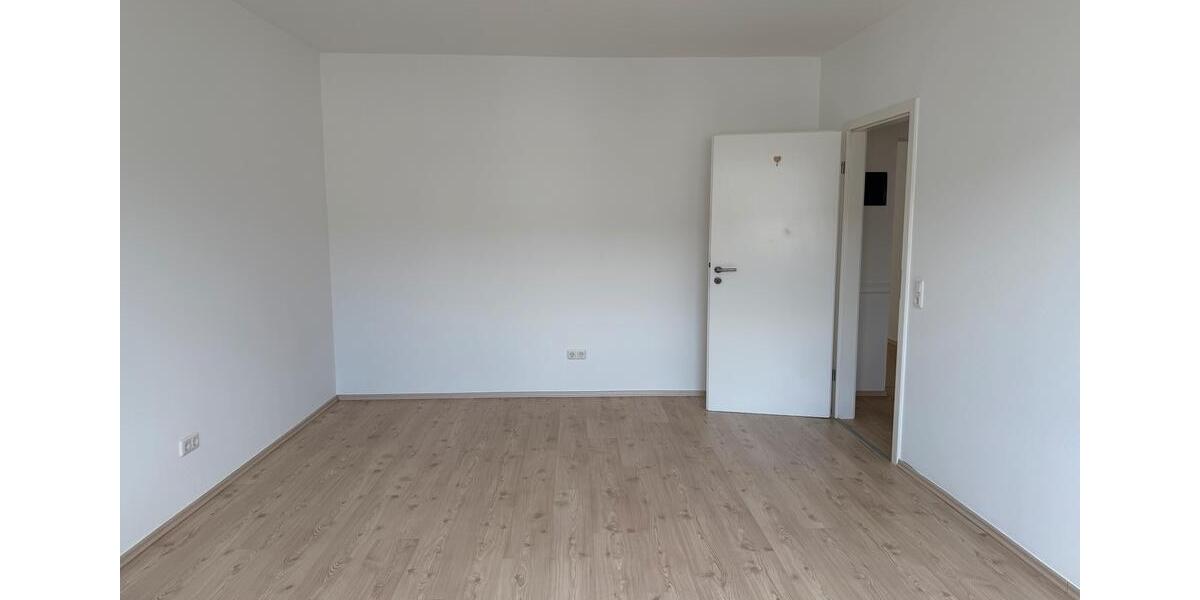 Etagenwohnung Gelnhausen - 3 Zimmer, 90 m&sup2;, 380.000&euro; | Angebot:27128392