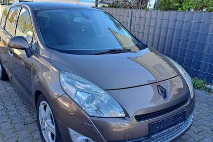 Renault Scenic 337.000 km 2.700 &euro; Darmstadt 64291