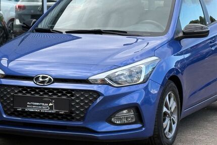 Hyundai i20 69.000 km 11.490 € Bad Bramstedt 24576