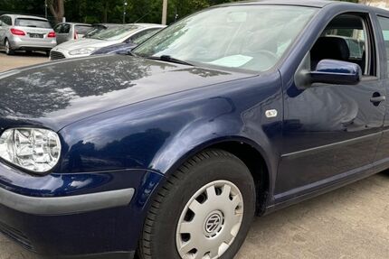 VW Golf 200.000 km 1.990 &euro; Hoppegarten Hönow 15366