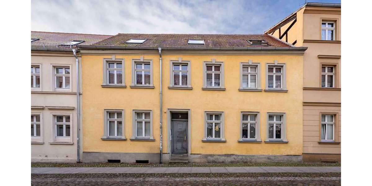 Einfamilienhaus Neuruppin - 12 Zimmer, 267 m&sup2;, 420.000&euro; | Angebot:25457292