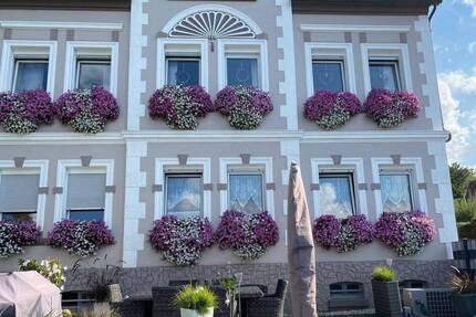 Liebevoll renoviertes Dreifamilienhaus in Hagen-Hohenlimburg von Privat zu verkaufen! 9 zimmer